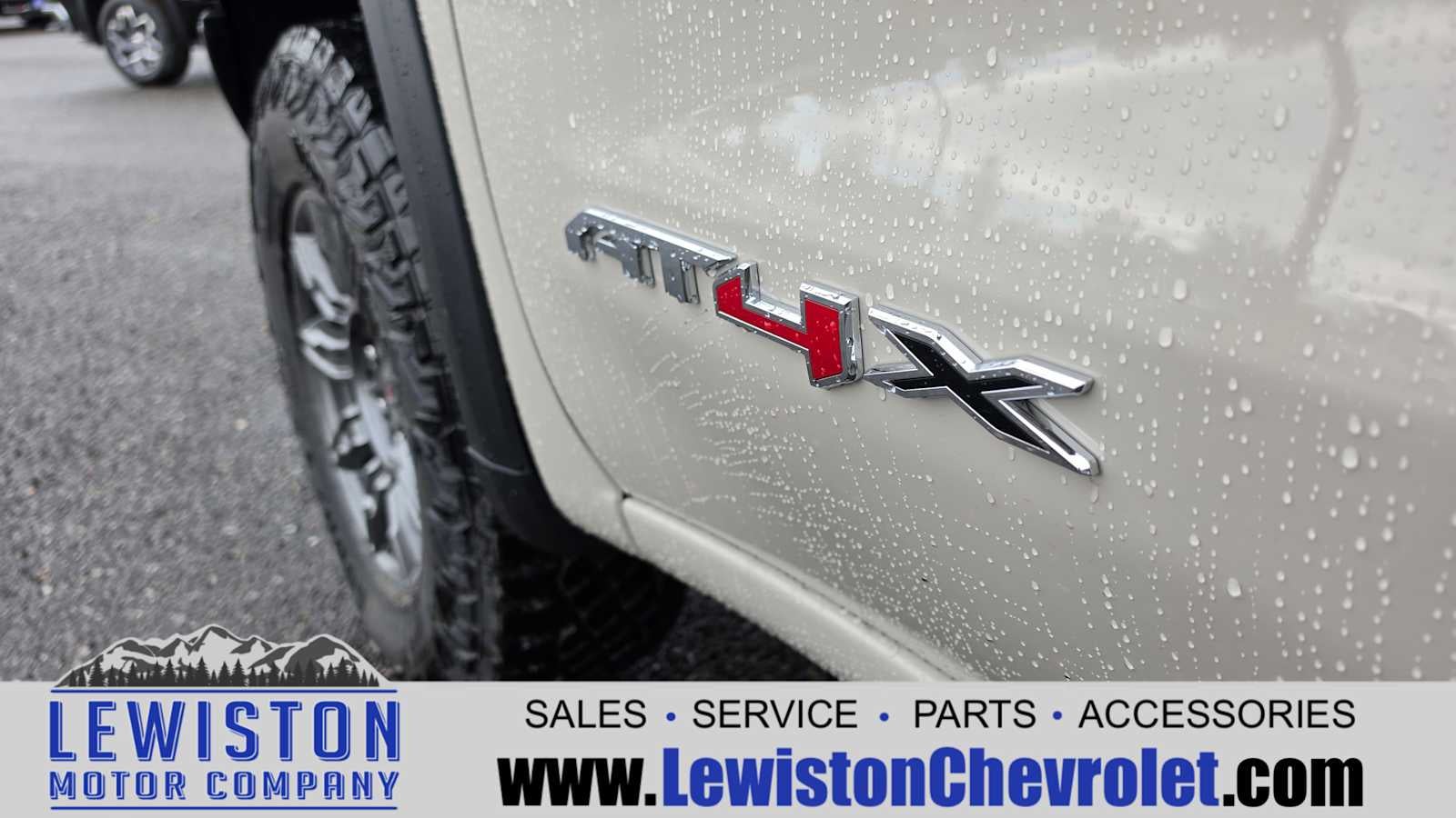 2026 GMC Sierra 1500 AT4X