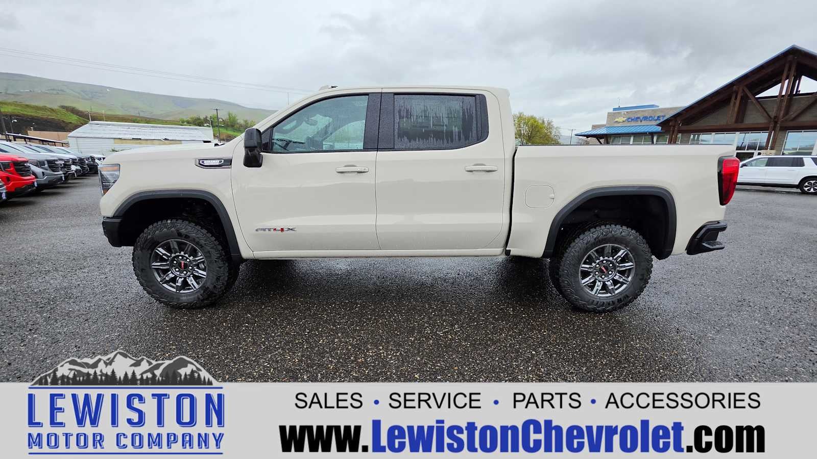 2026 GMC Sierra 1500 AT4X