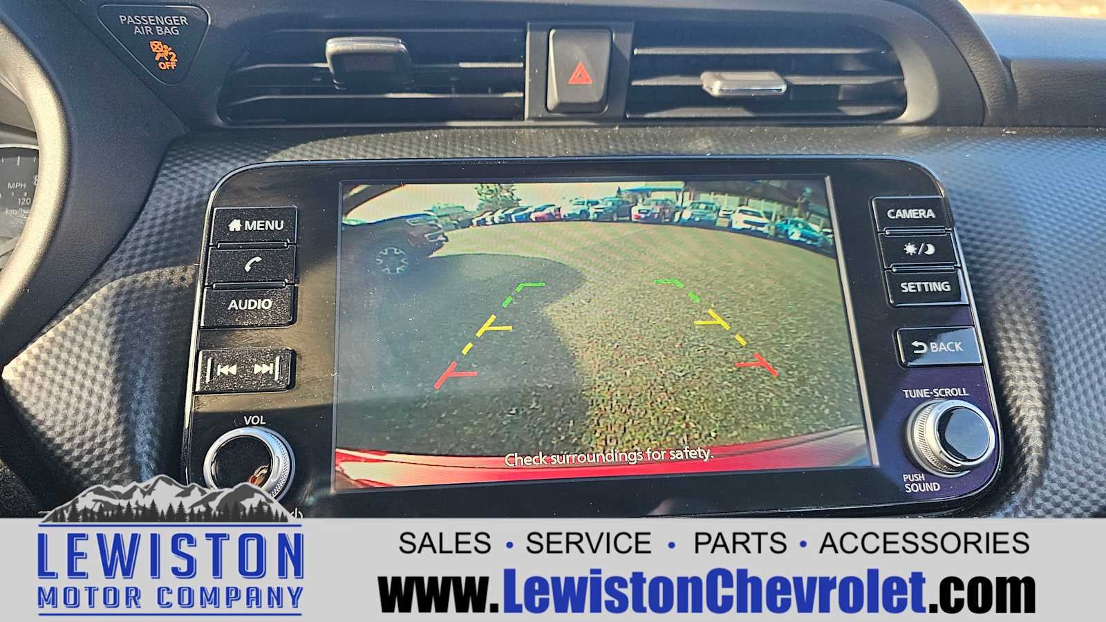 2021 Nissan Kicks SV