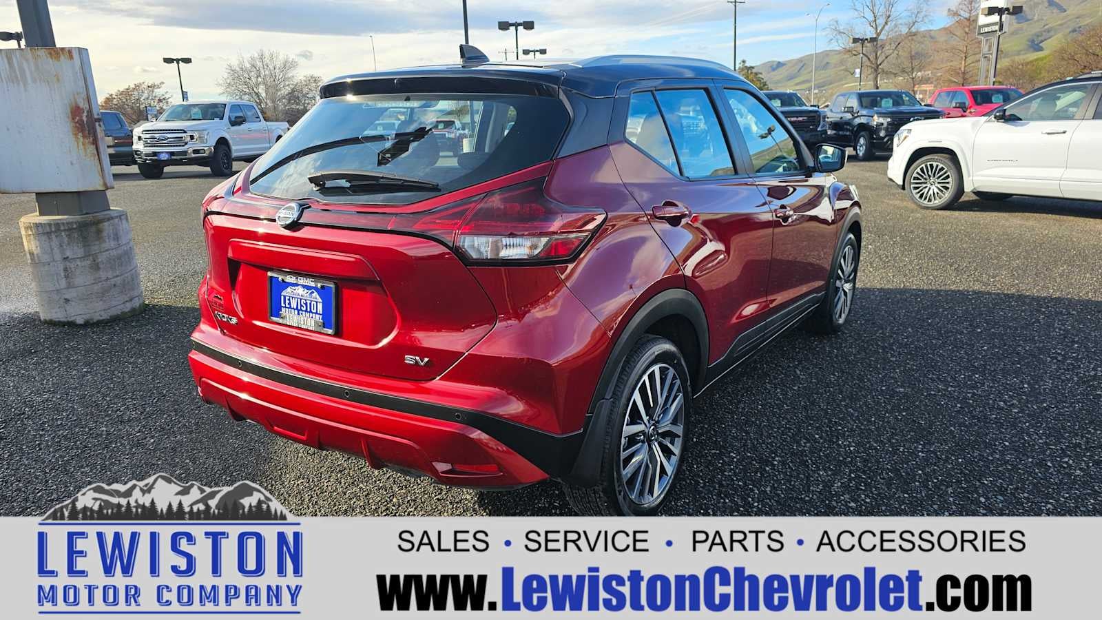 2021 Nissan Kicks SV