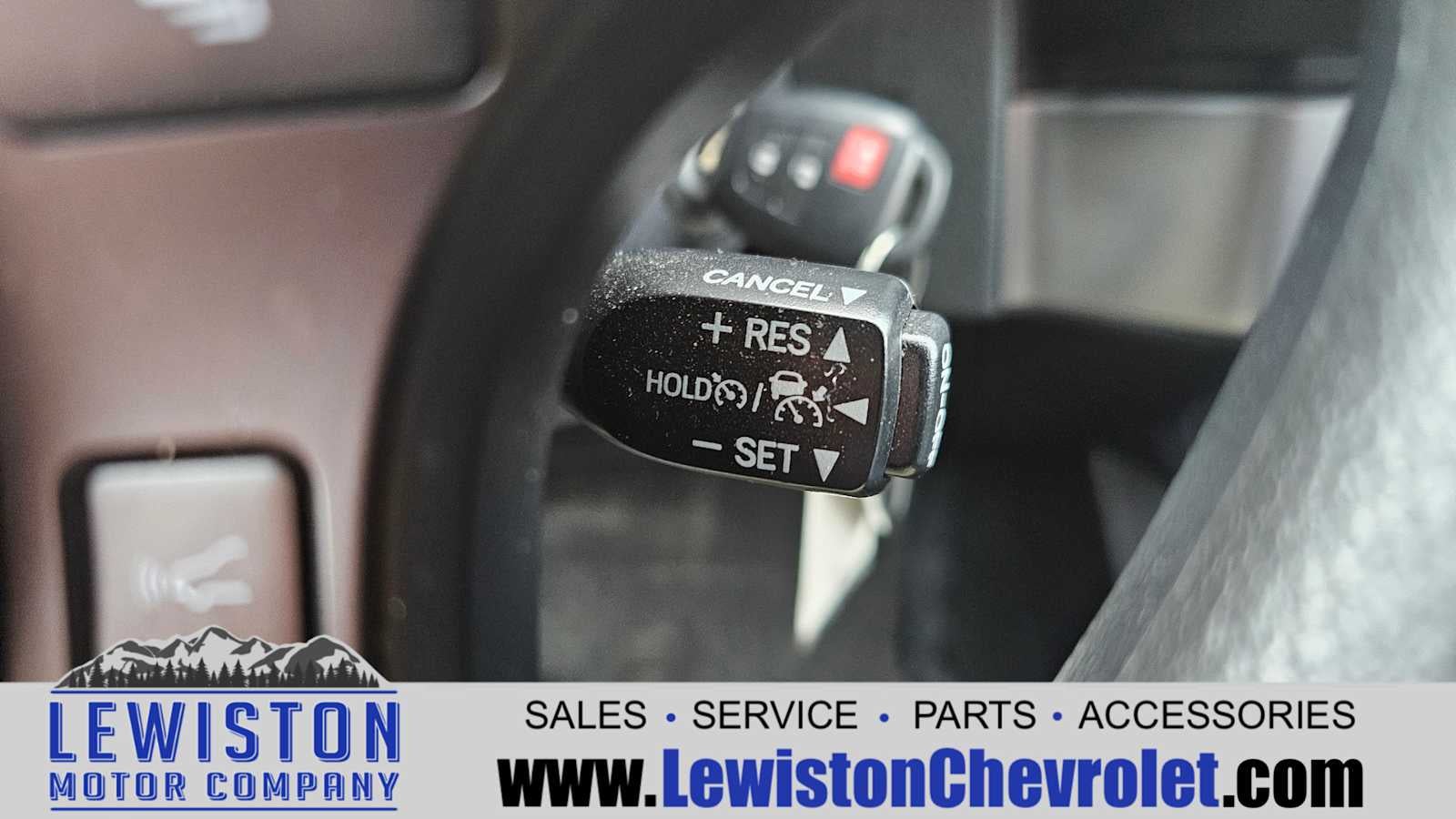 2021 Toyota Tacoma SR V6