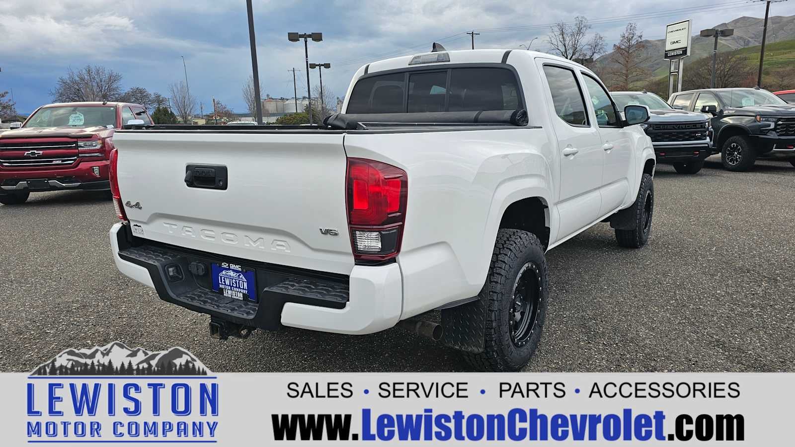 2021 Toyota Tacoma SR V6