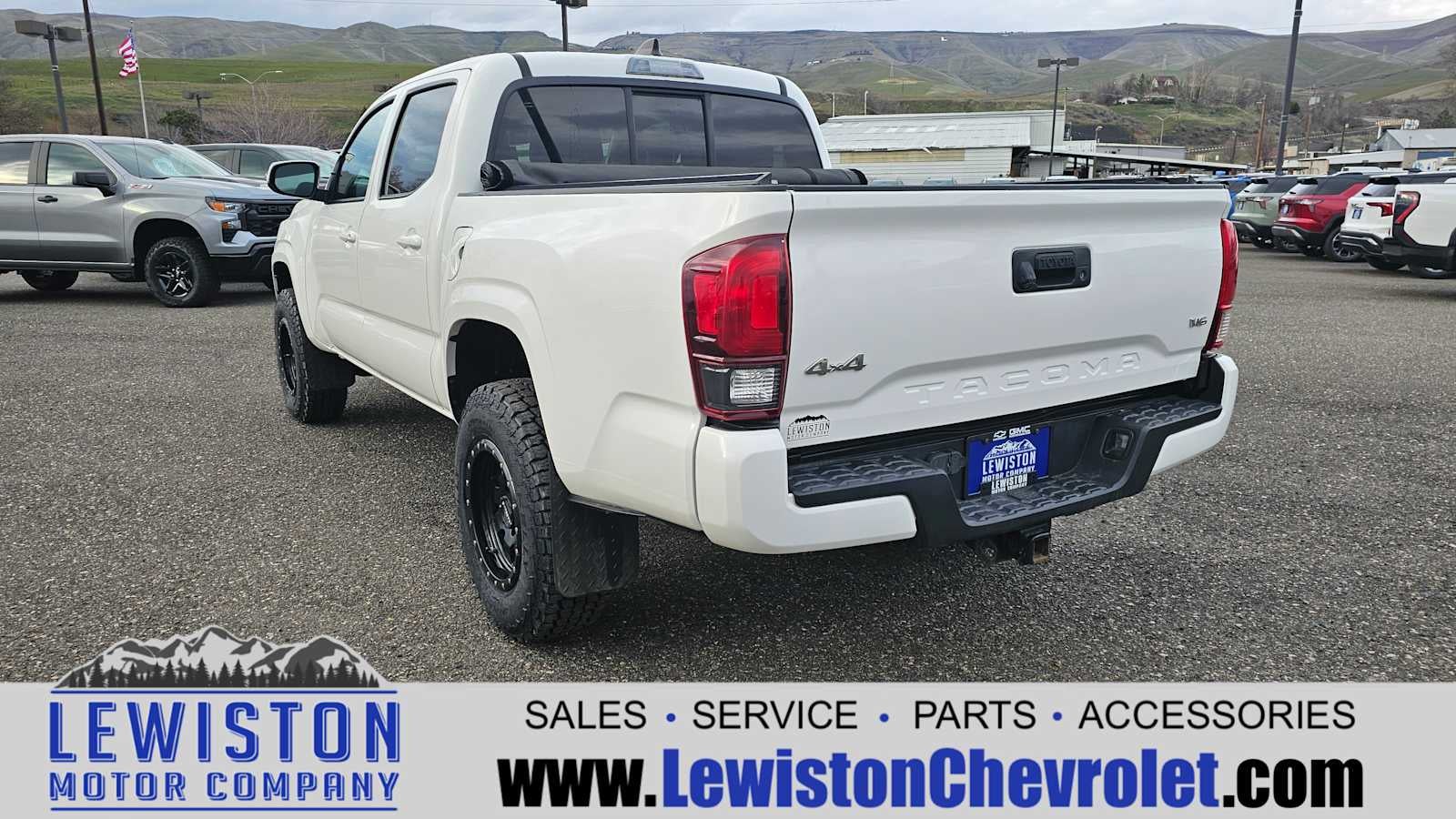 2021 Toyota Tacoma SR V6