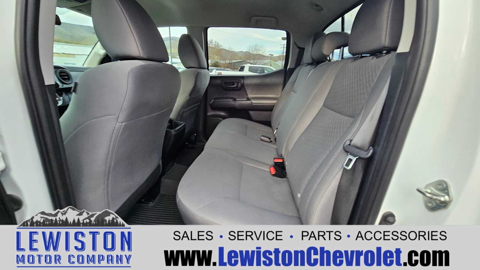 2021 Toyota Tacoma SR V6