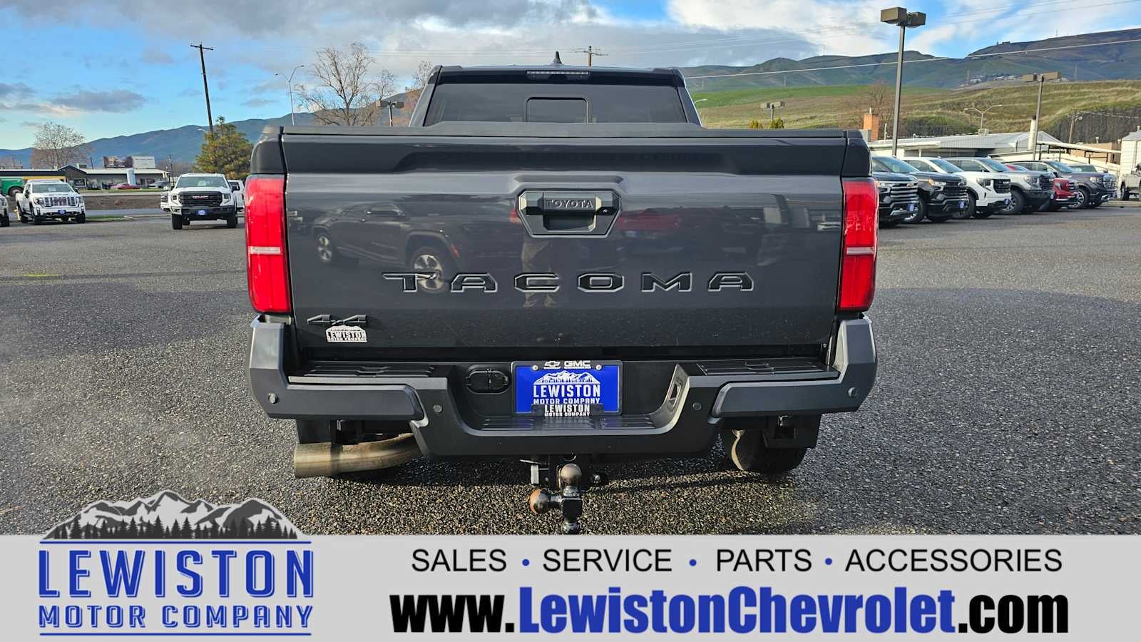 2024 Toyota Tacoma SR5