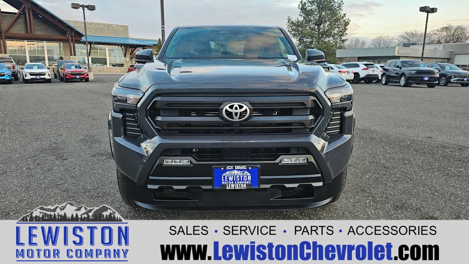 2024 Toyota Tacoma SR5