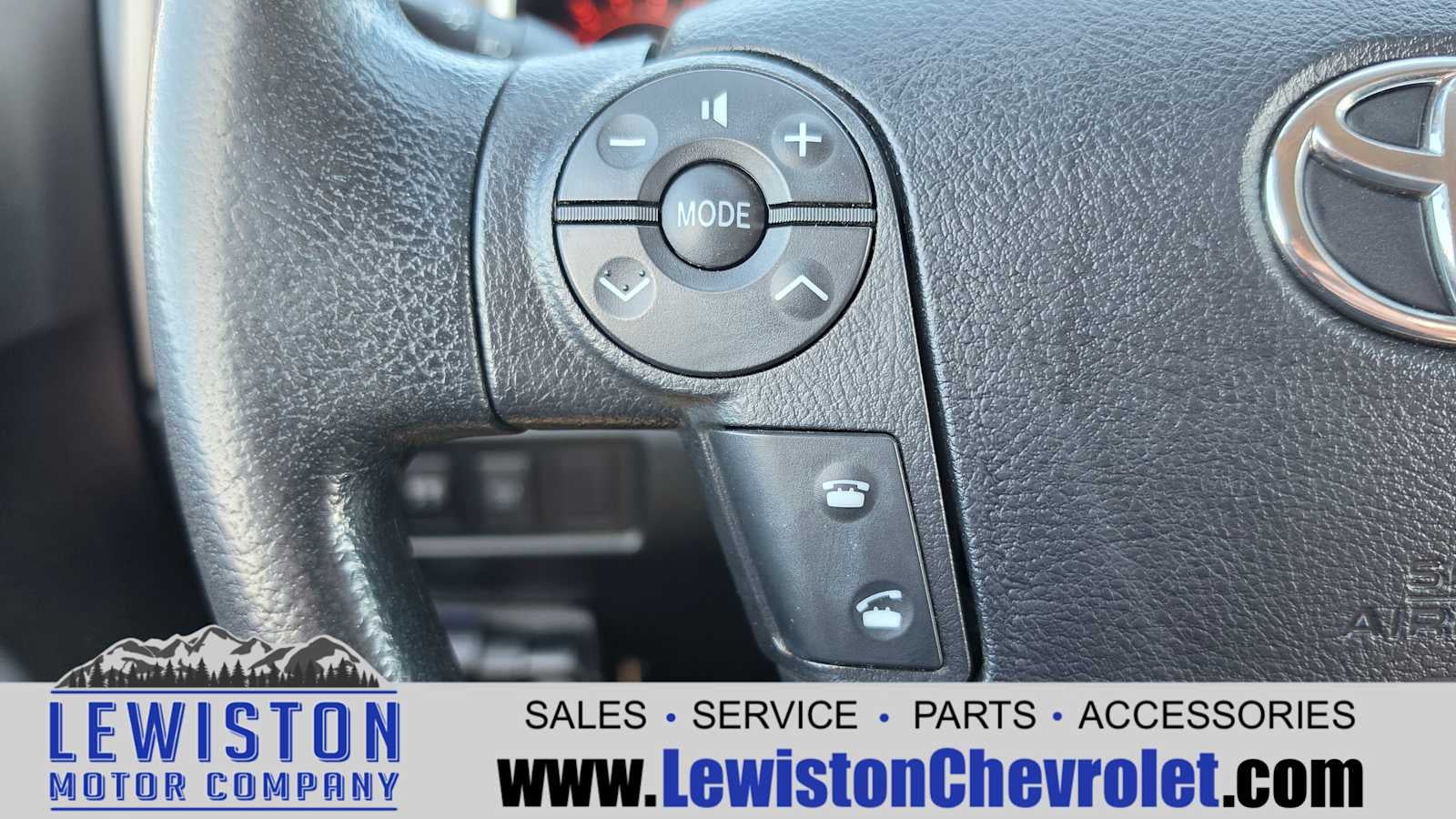 2012 Toyota Tundra Grade 4.6L V8
