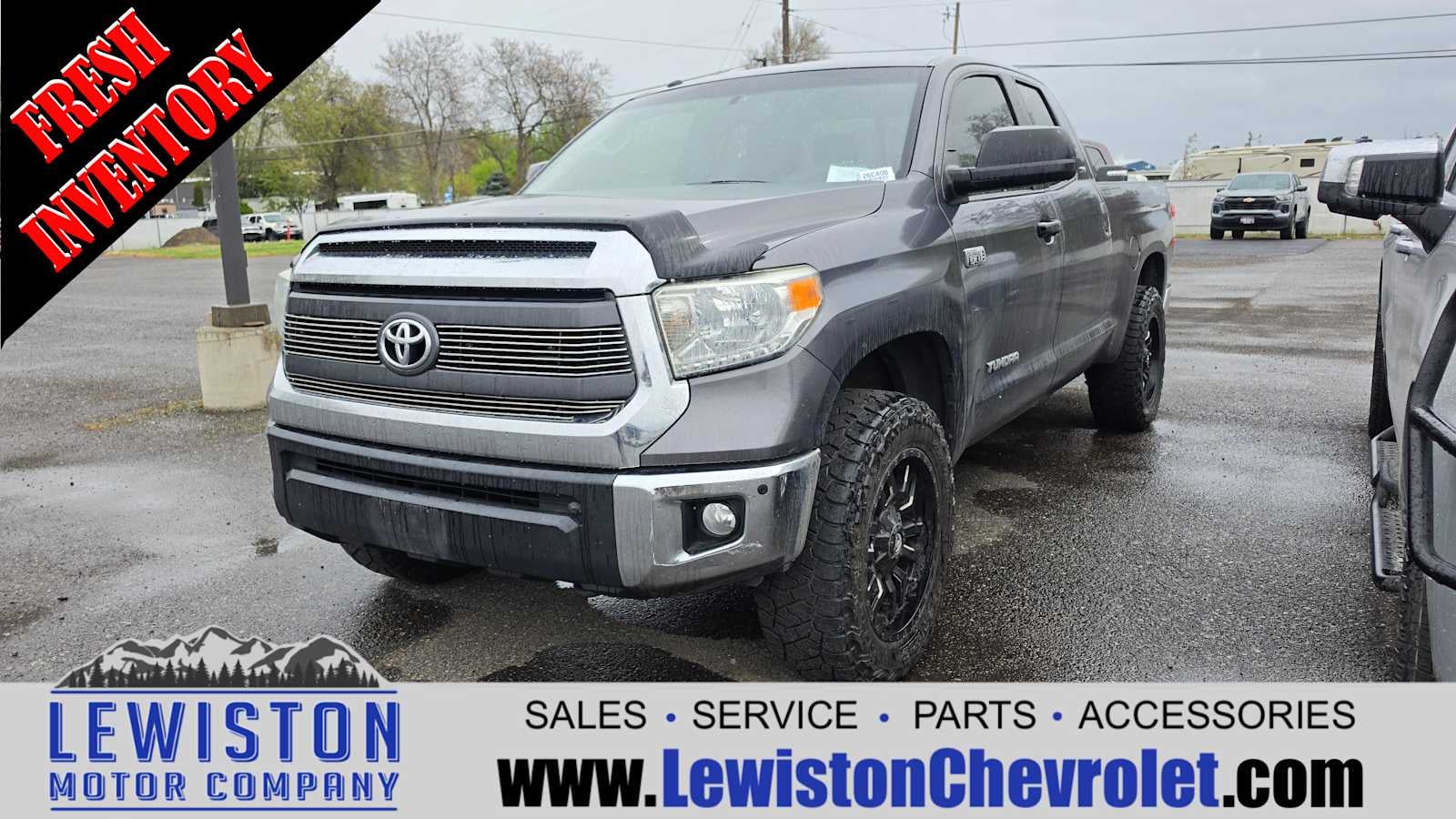 2014 Toyota Tundra SR5 5.7L V8