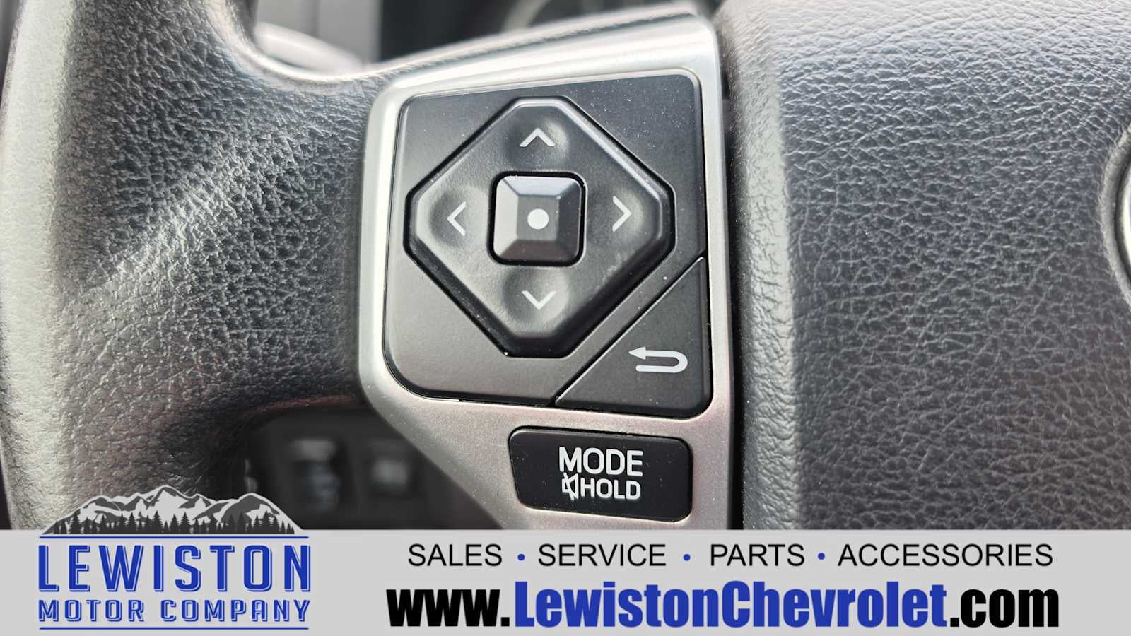 2014 Toyota Tundra SR5 5.7L V8