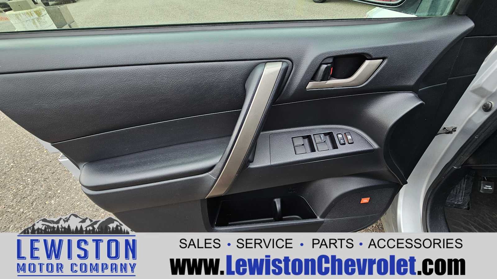 2009 Toyota Highlander Sport