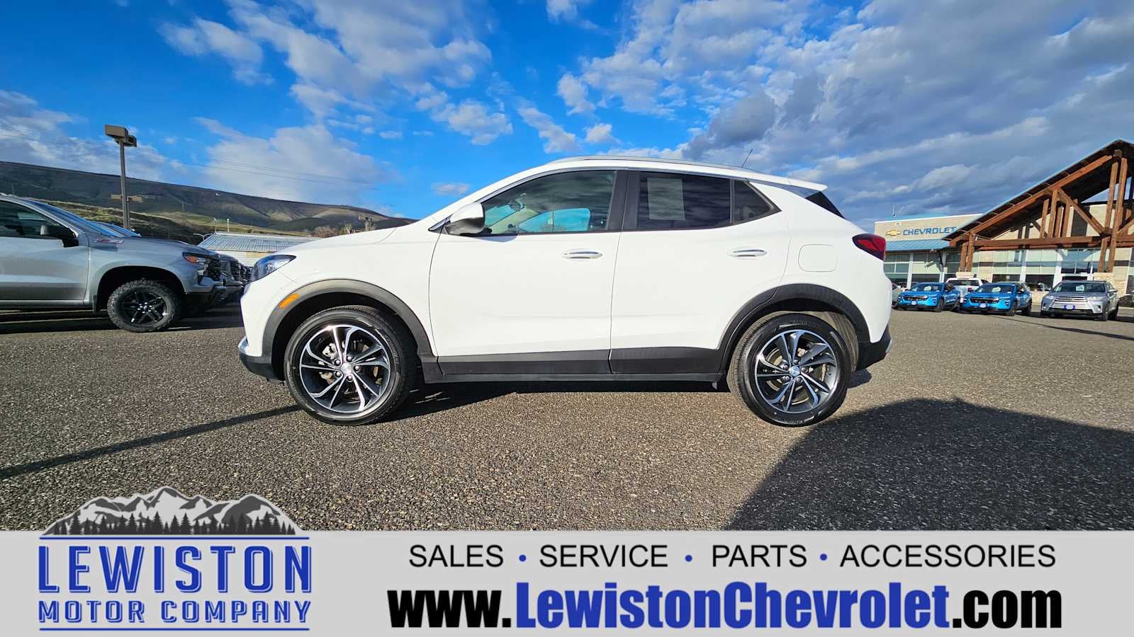 2023 Buick Encore GX Select