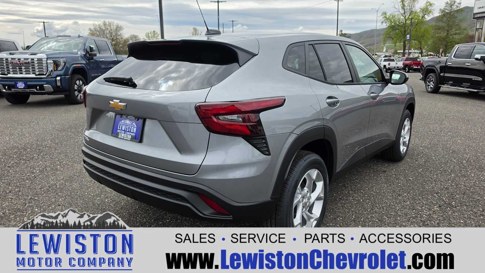 2026 Chevrolet Trax LS