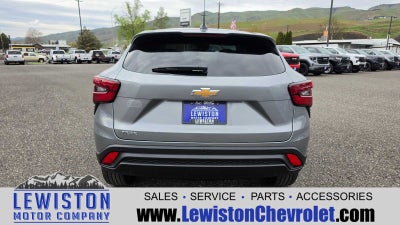 2026 Chevrolet Trax LS