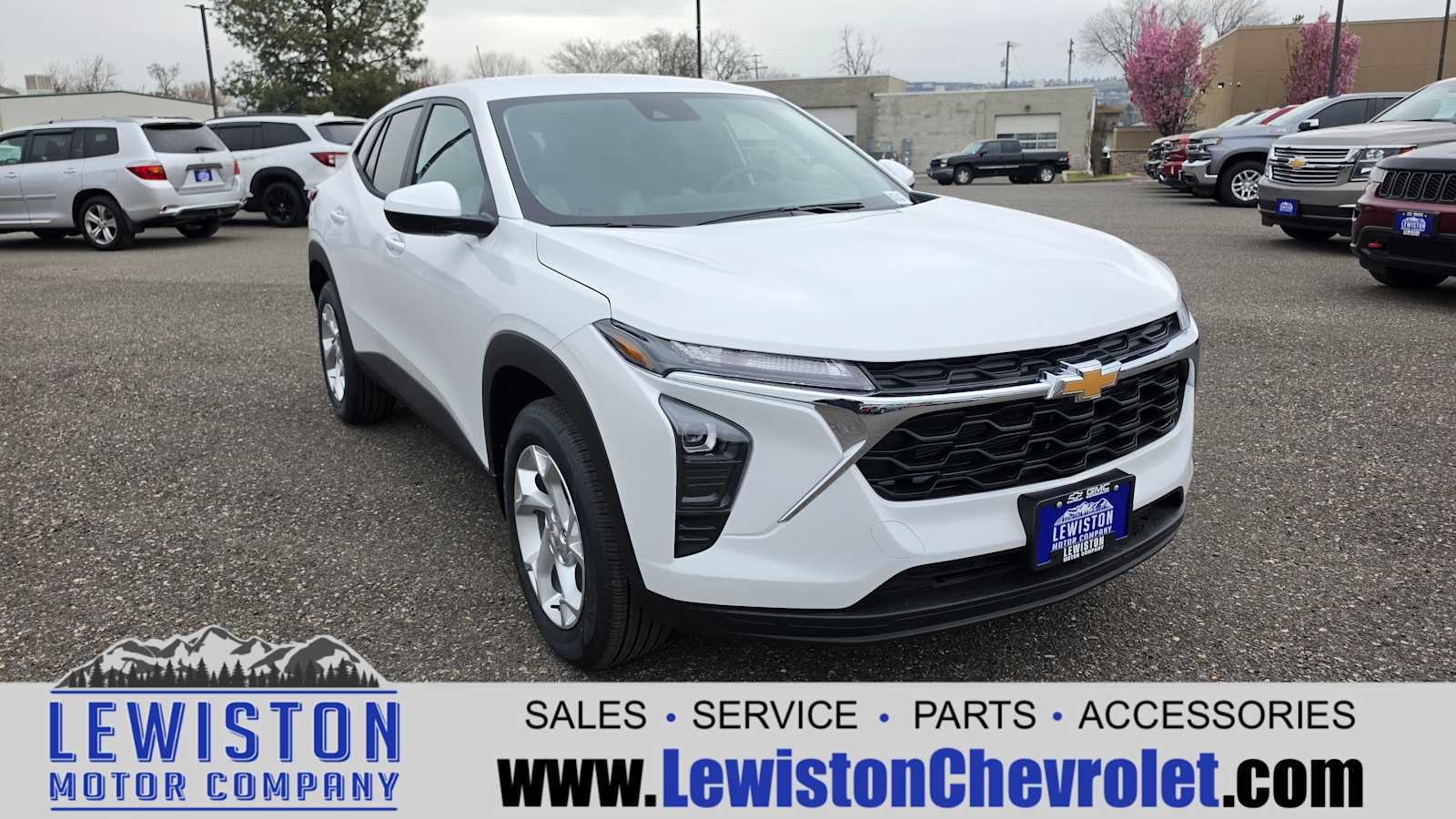 2026 Chevrolet Trax LS
