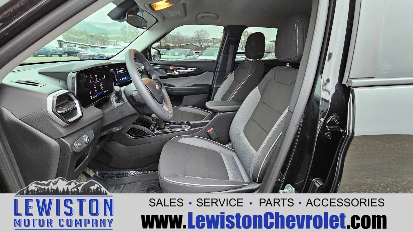 2025 Chevrolet Trailblazer LS