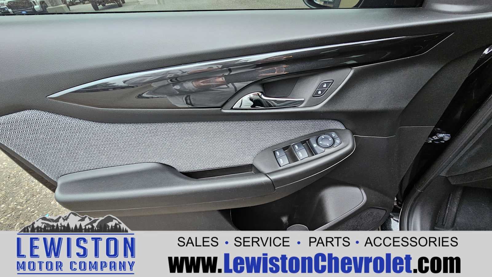 2025 Chevrolet Trailblazer LS