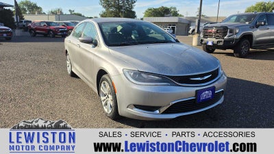 2015 Chrysler 200 Limited