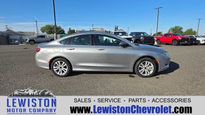 2015 Chrysler 200 Limited