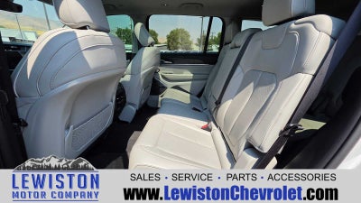 2022 Jeep Grand Cherokee L Overland 4x4