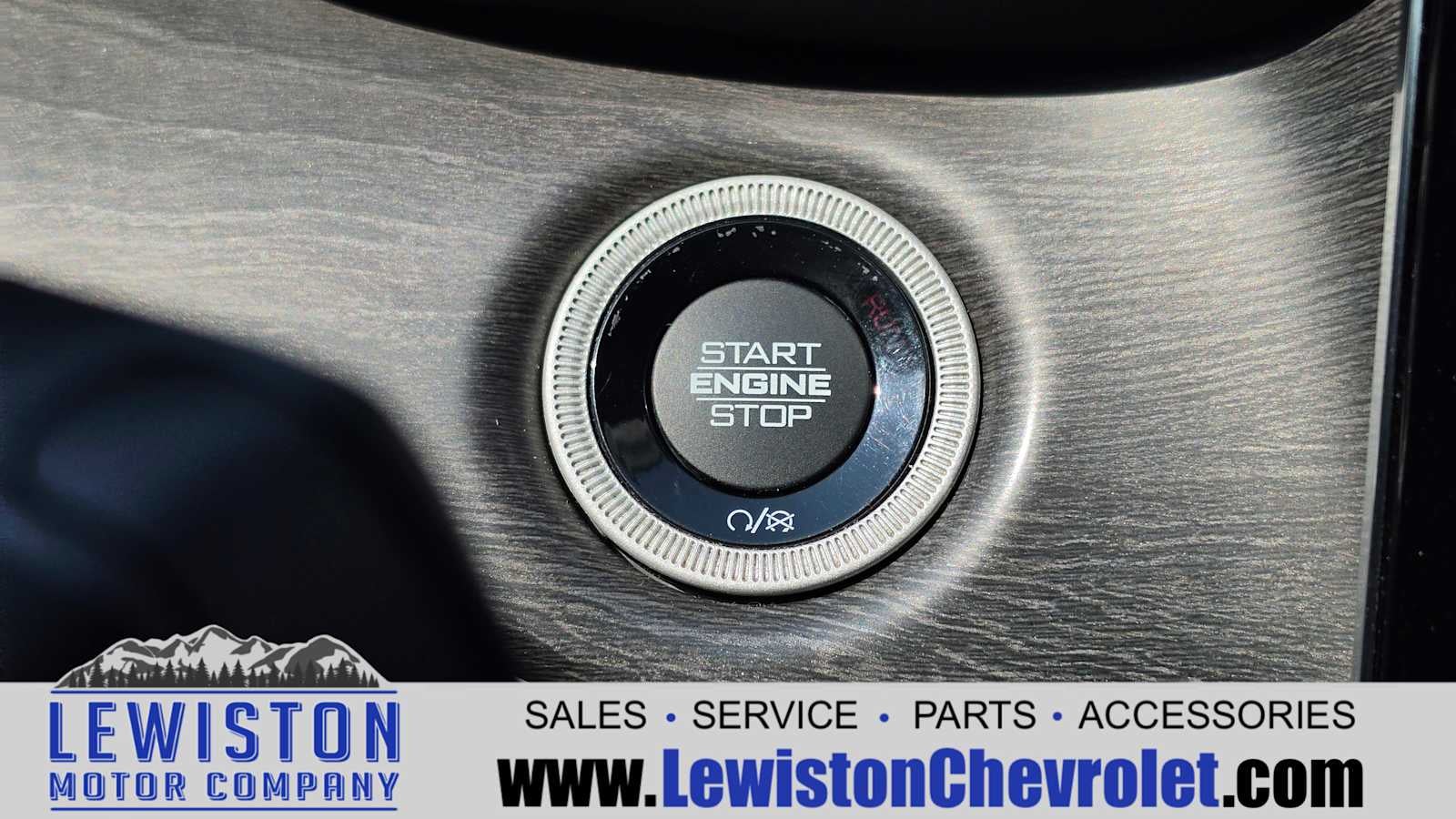 2022 Jeep Grand Cherokee L Overland 4x4