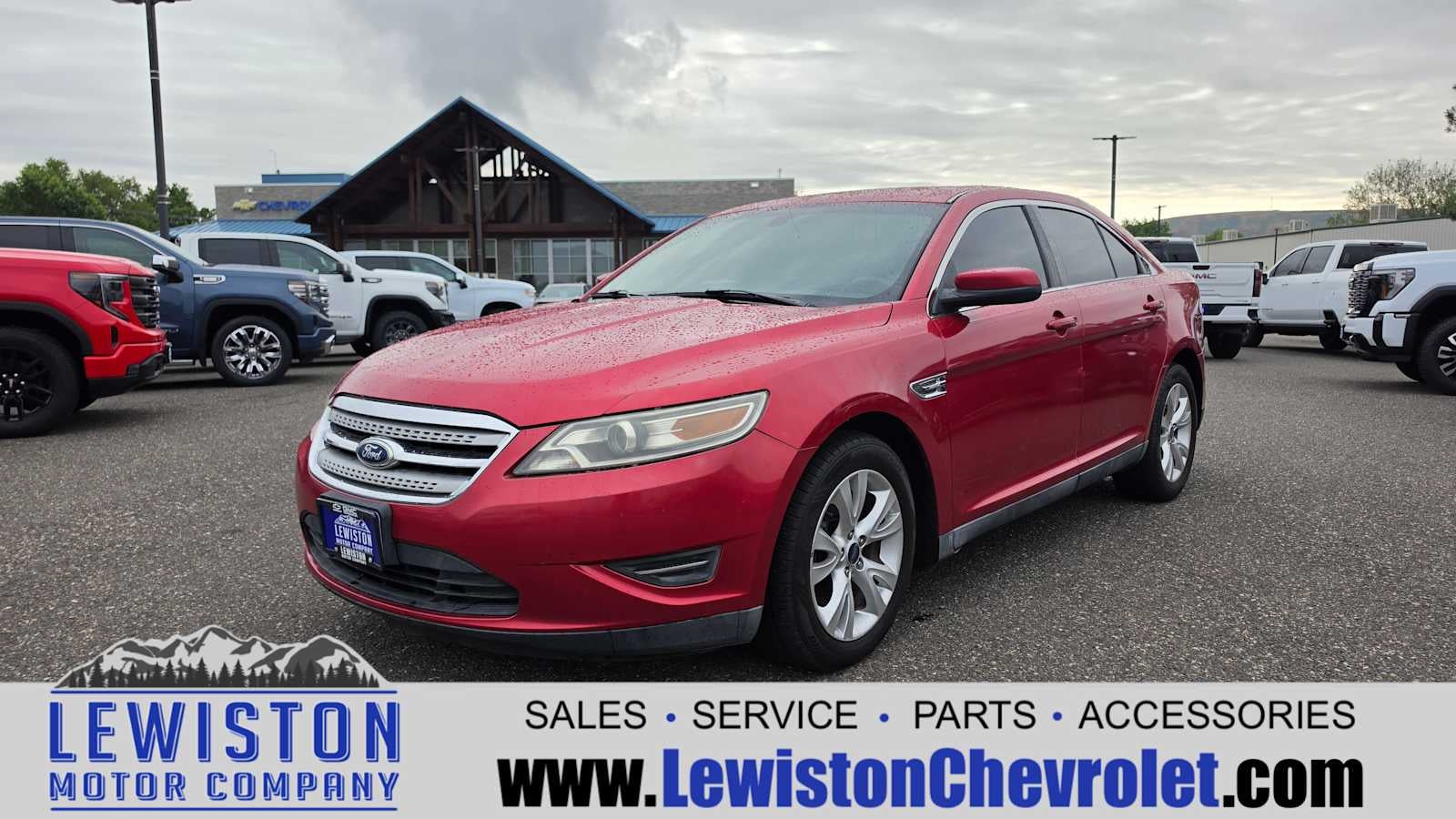 2011 Ford Taurus SEL FWD's photo