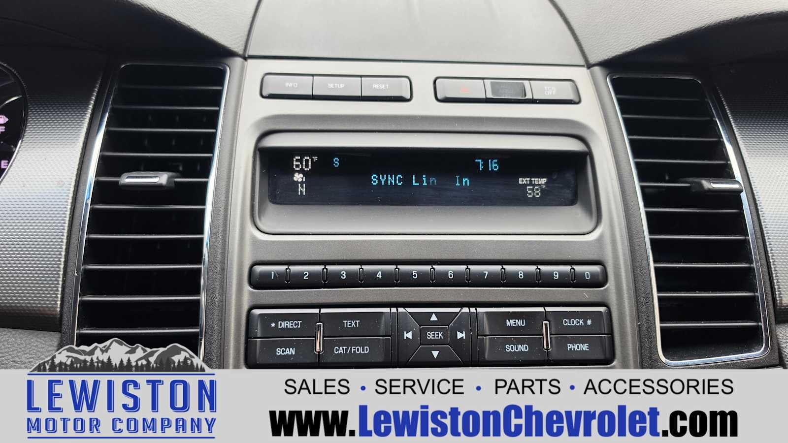 2011 Ford Taurus SEL