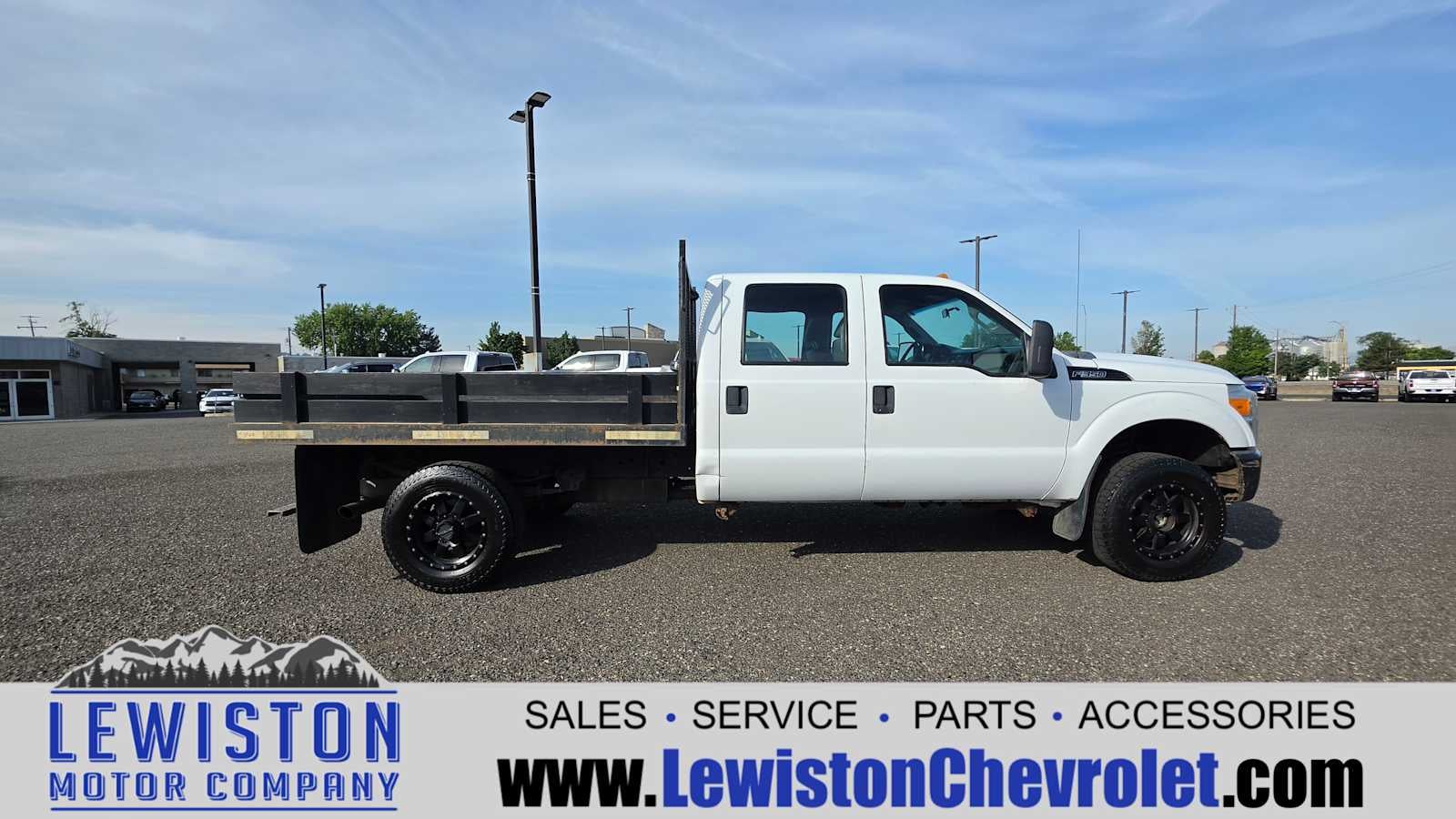 2012 Ford Super Duty F-350 SRW XL