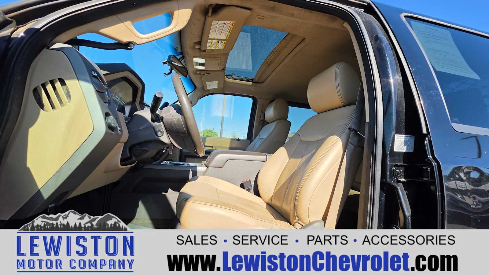 2012 Ford Super Duty F-350 SRW XL