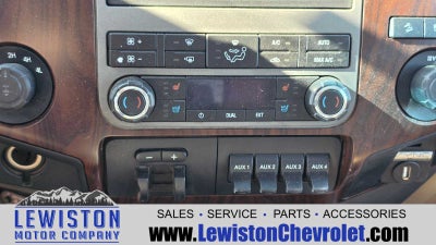 2012 Ford Super Duty F-350 SRW XL
