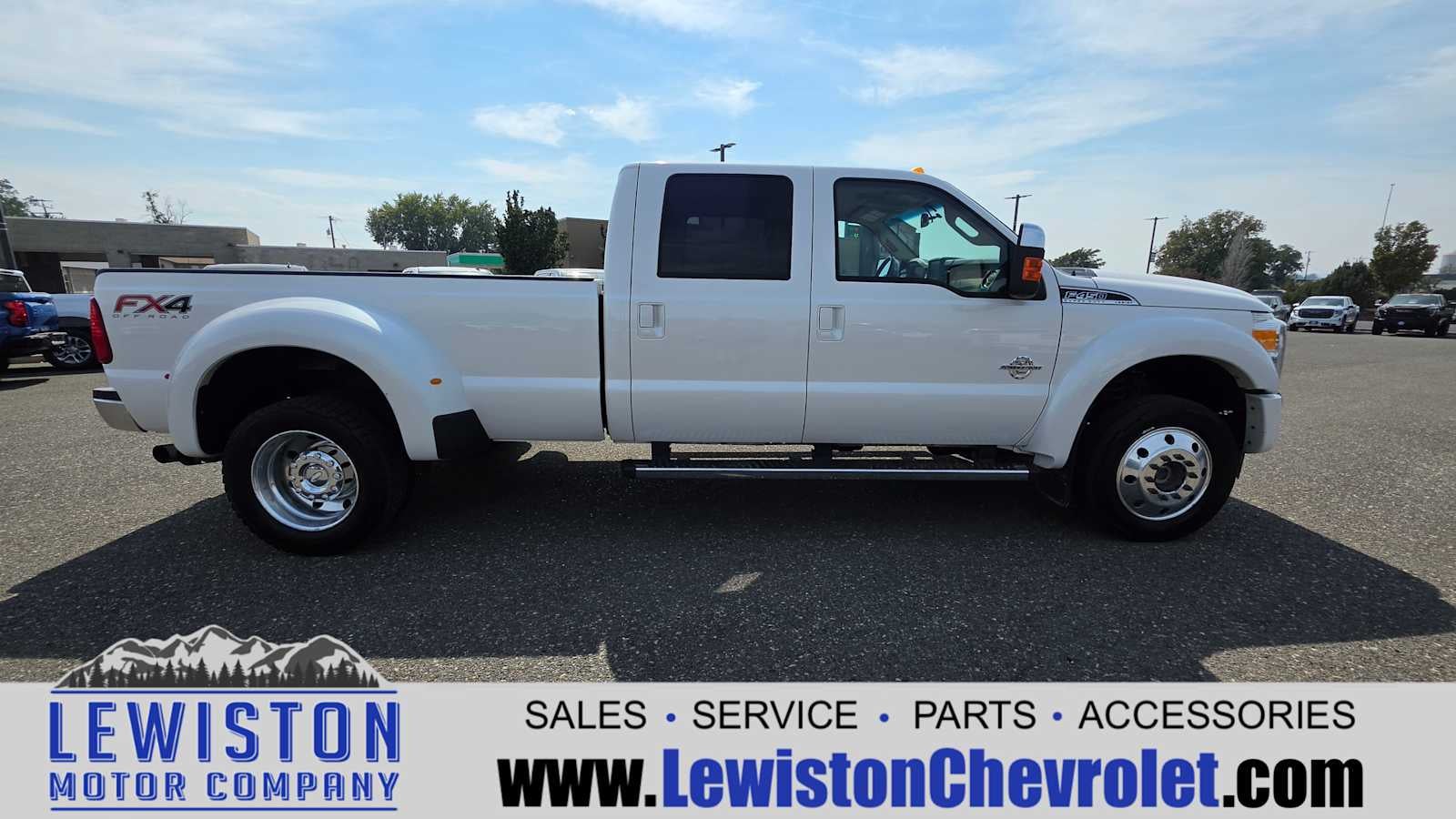 2015 Ford Super Duty F-450 DRW XL