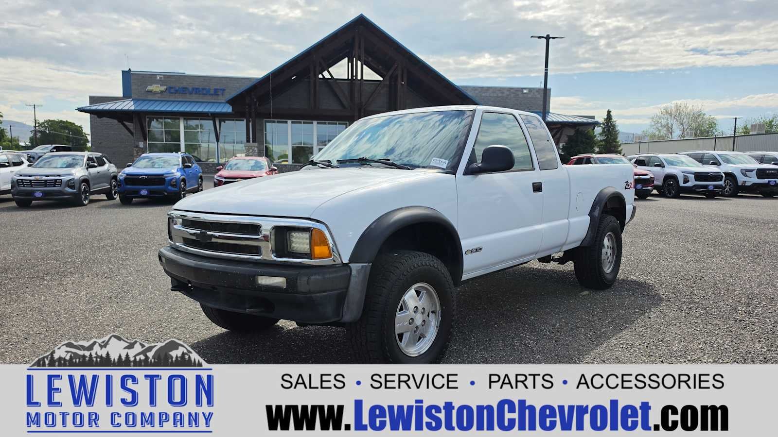 1996 Chevrolet S10's photo