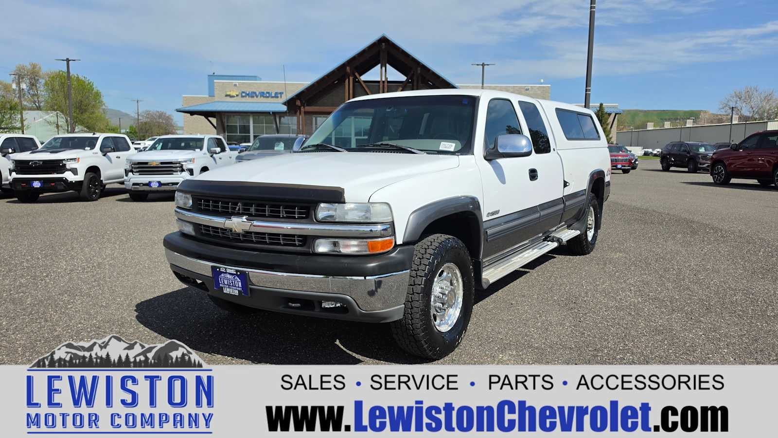 1999 Chevrolet Silverado 1500 2500 LS 4X4 EXTENDED CAB LWB's photo