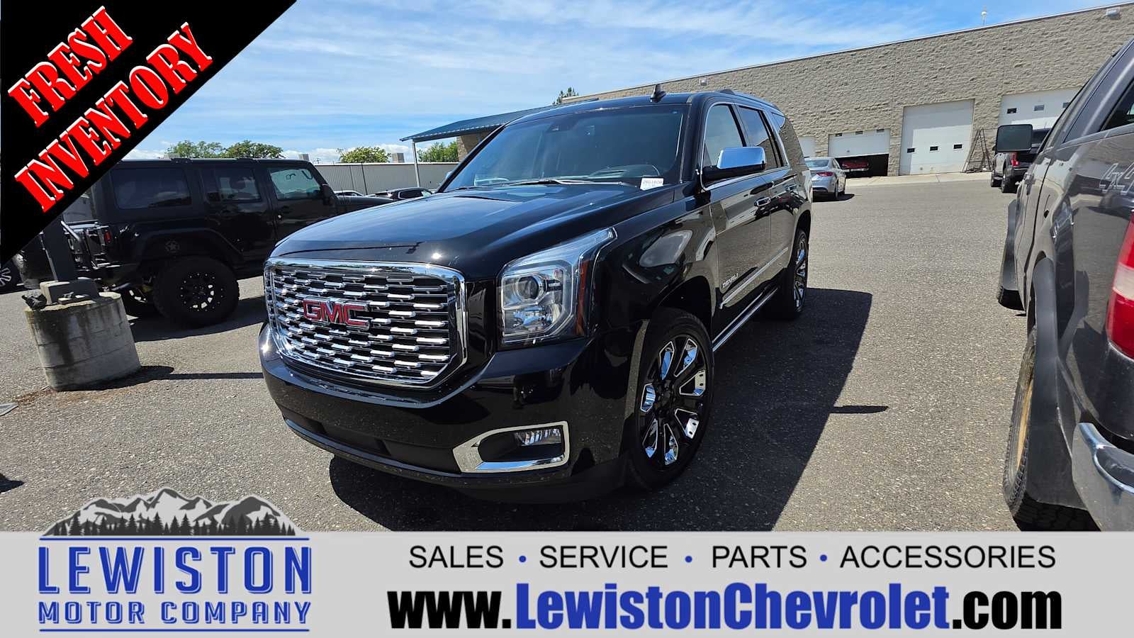2019 GMC Yukon 4WD Denali's photo
