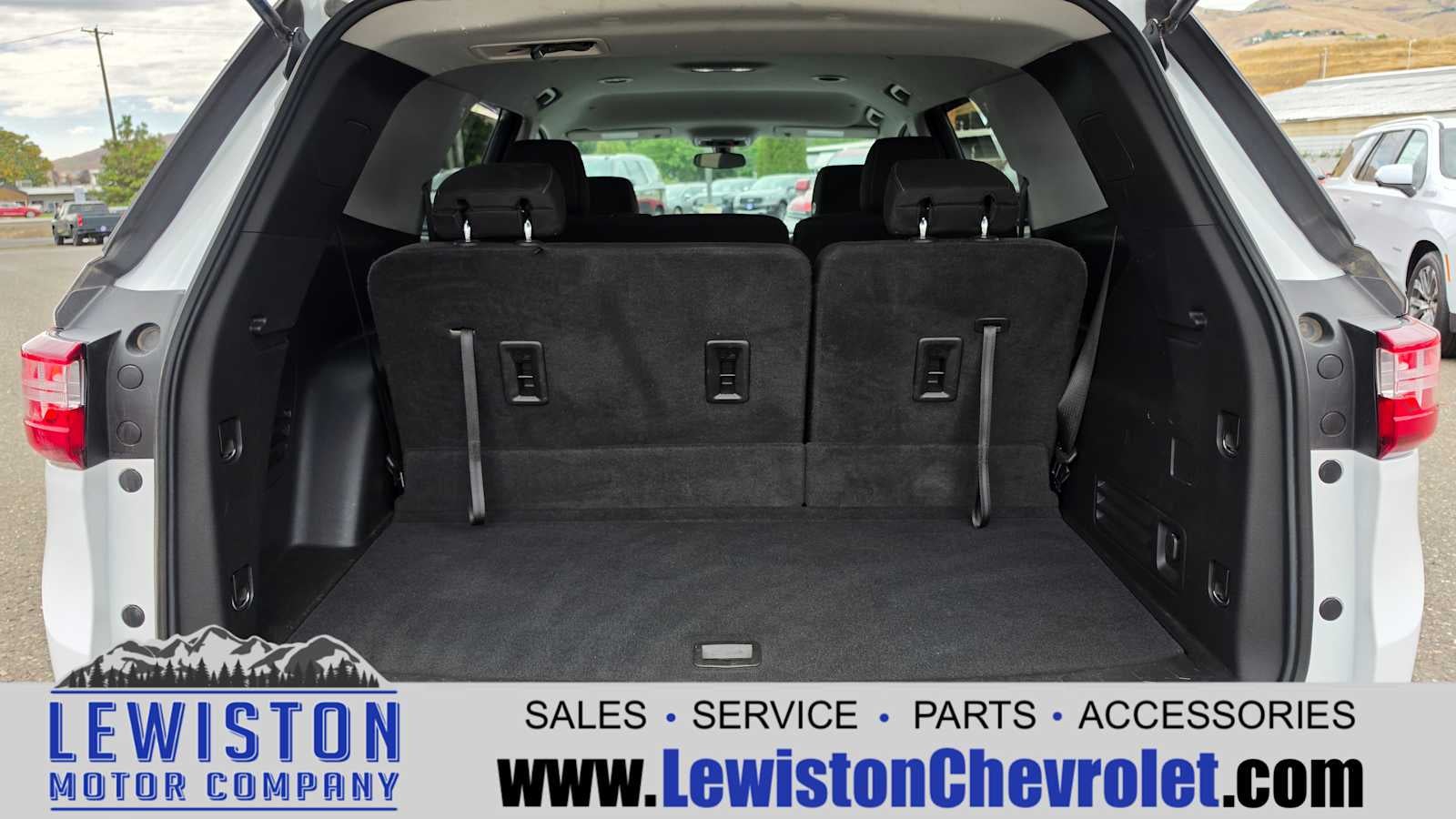 2021 Chevrolet Traverse LS