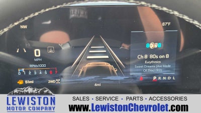 2027 Chevrolet Traverse LT
