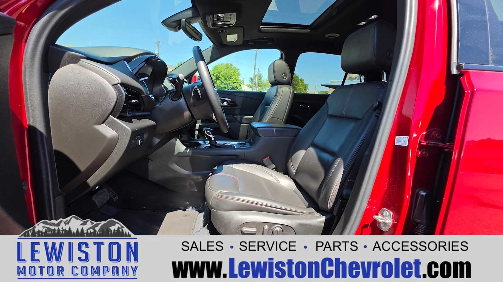 2023 Chevrolet Traverse RS