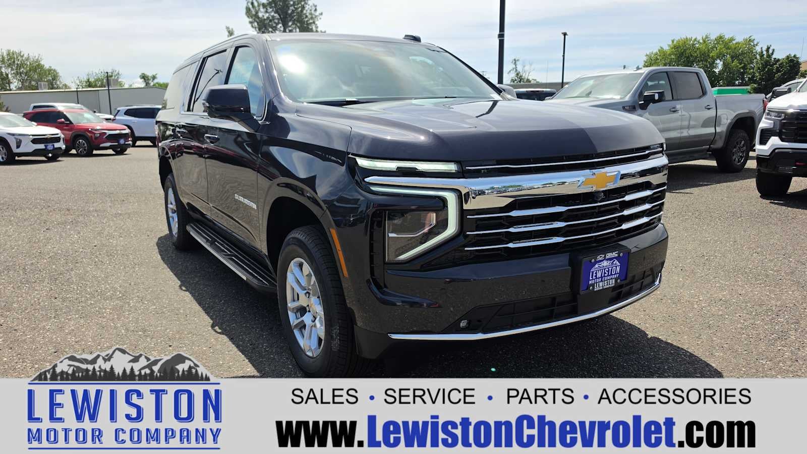 2026 Chevrolet Suburban LT