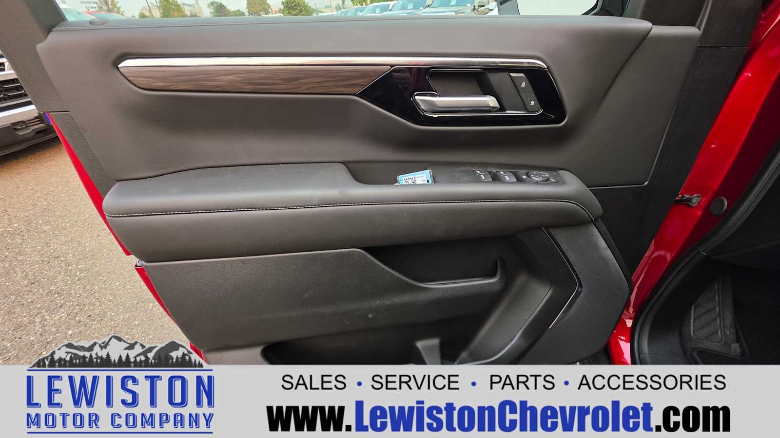 2026 Chevrolet Tahoe LS