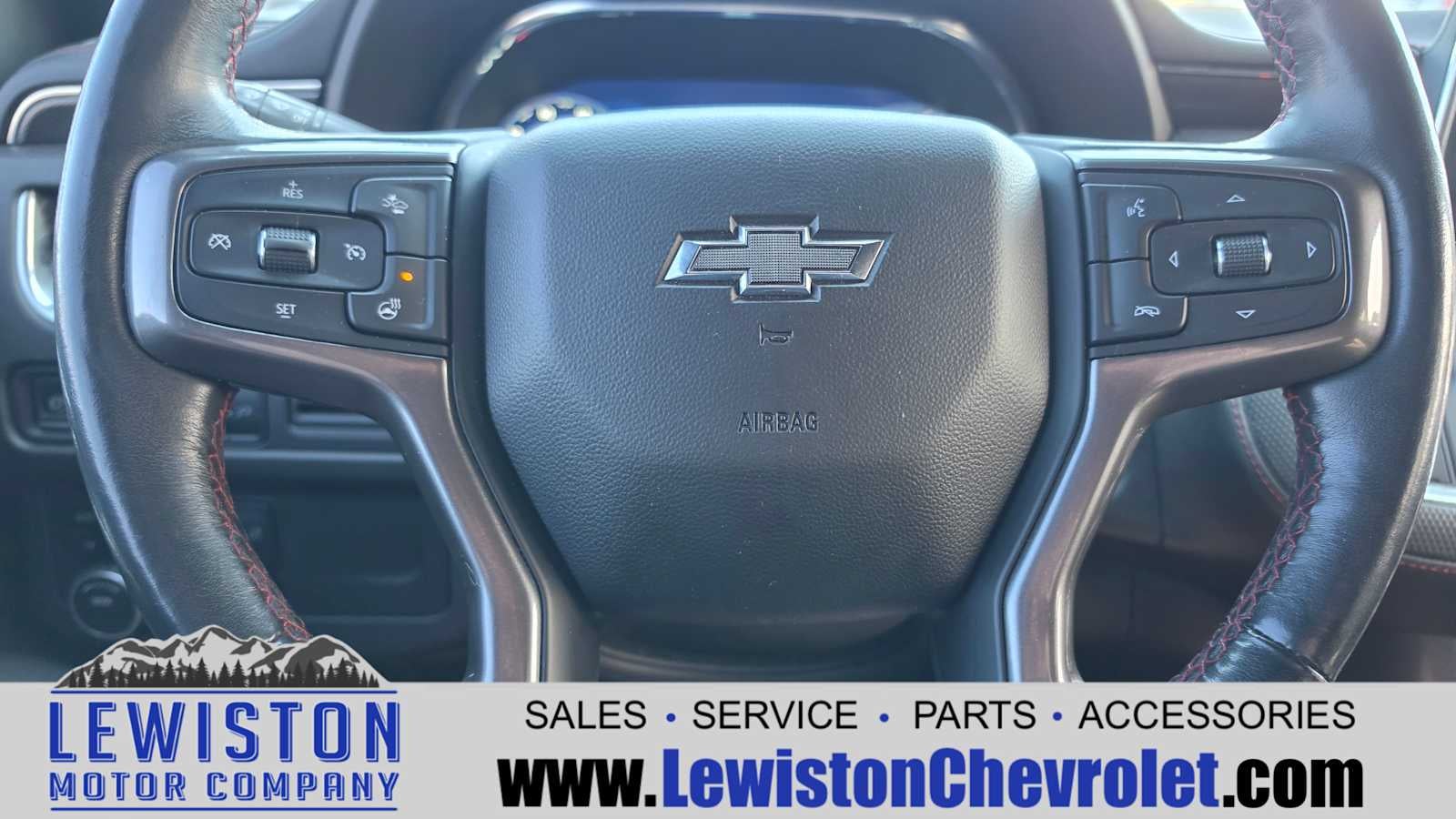 2022 Chevrolet Suburban RST
