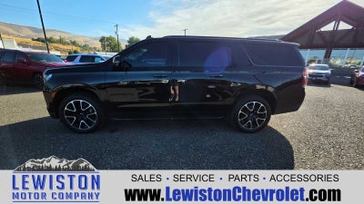 2022 Chevrolet Suburban RST