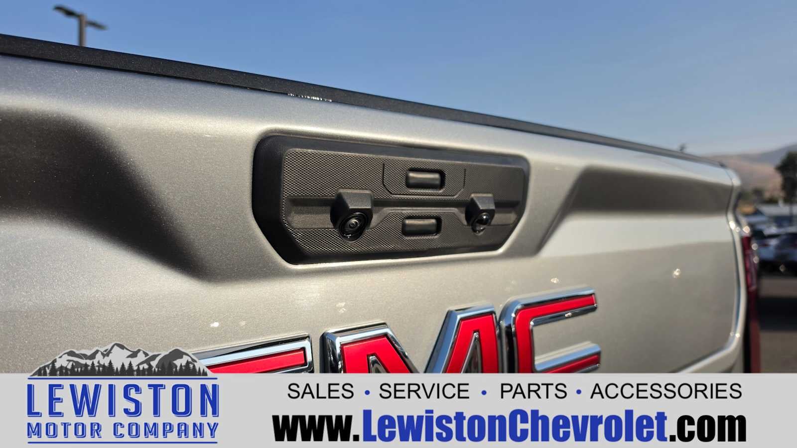 2025 GMC Sierra 2500 HD Denali