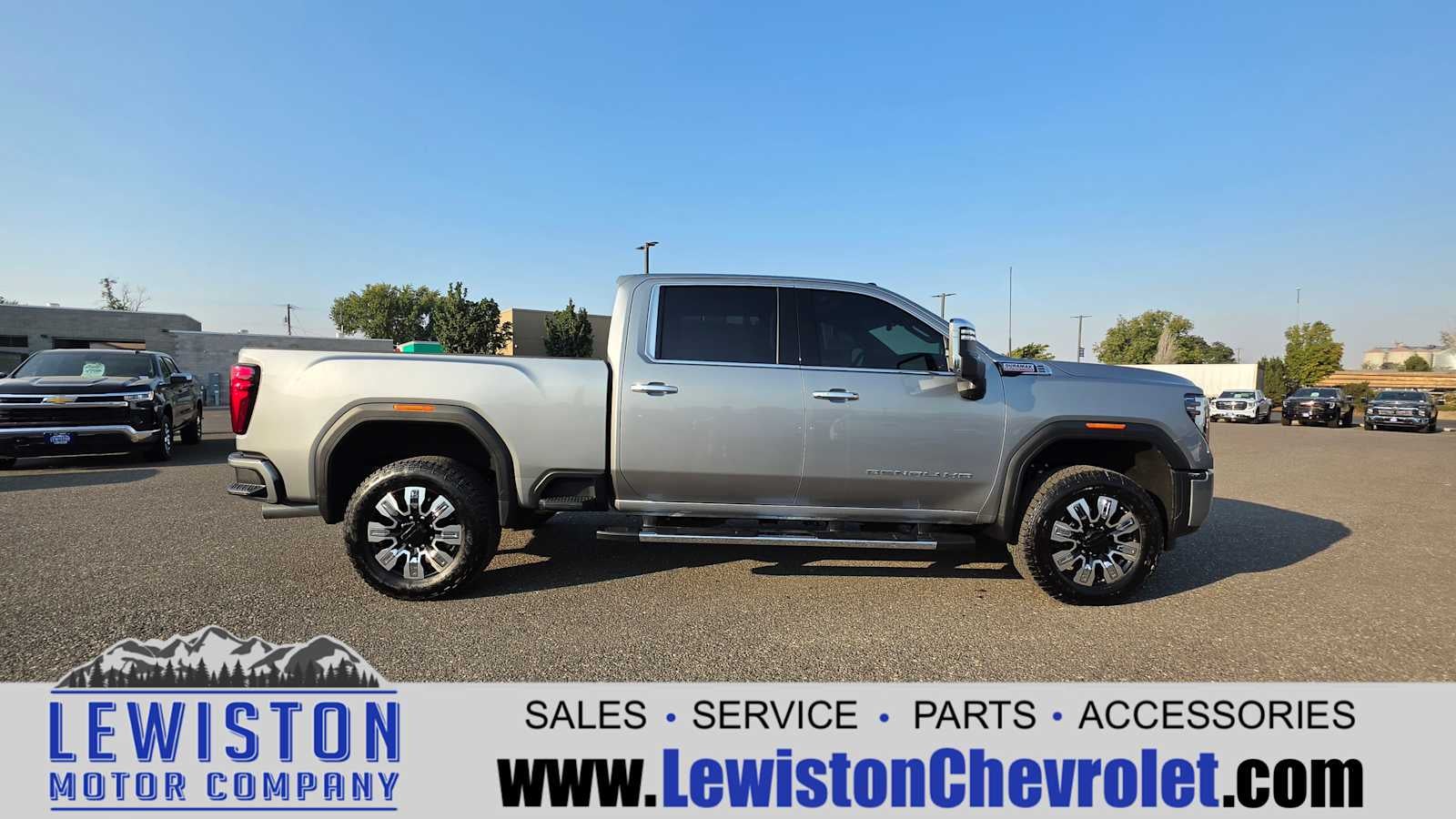 2025 GMC Sierra 2500 HD Denali