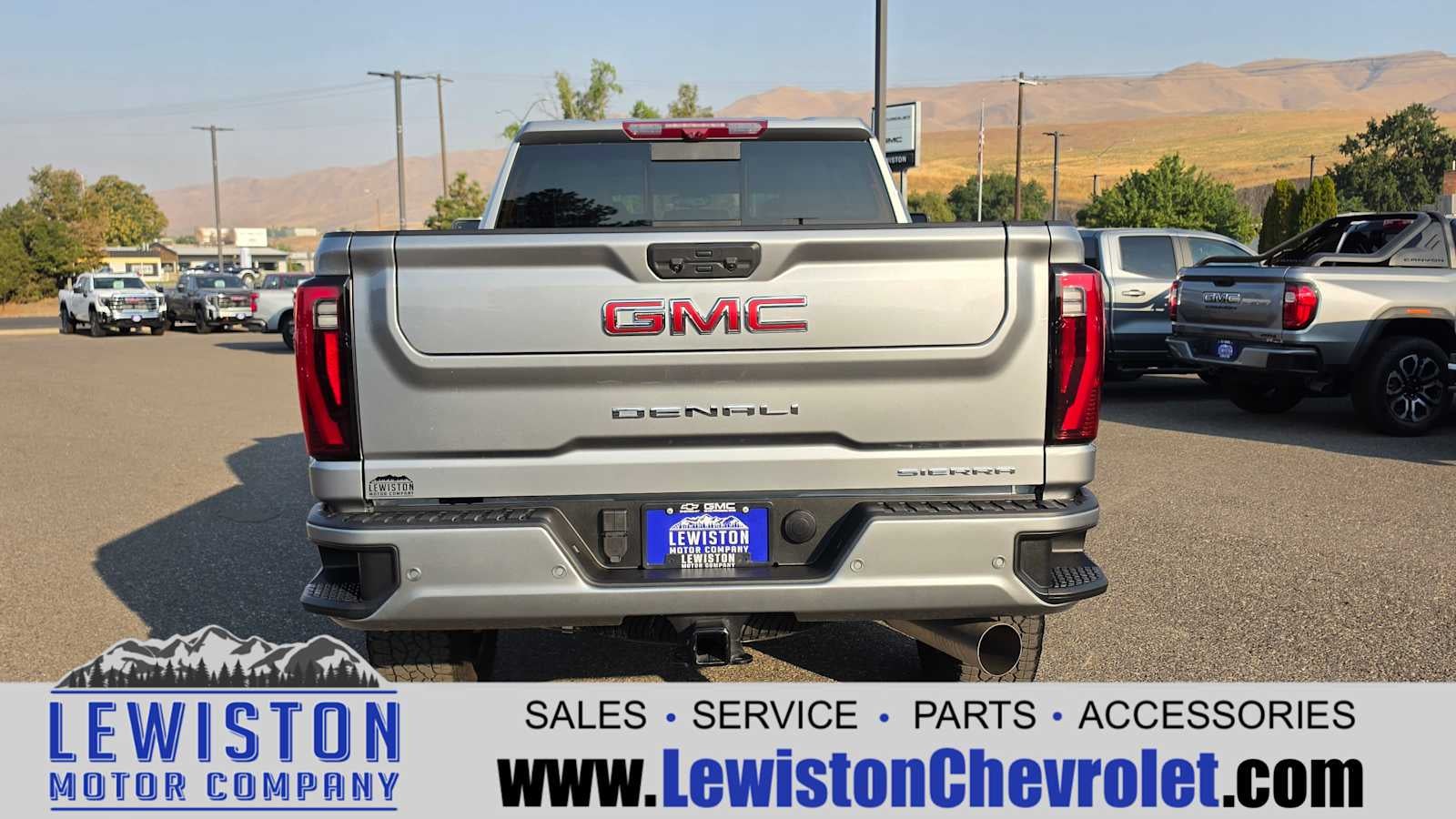 2025 GMC Sierra 2500 HD Denali