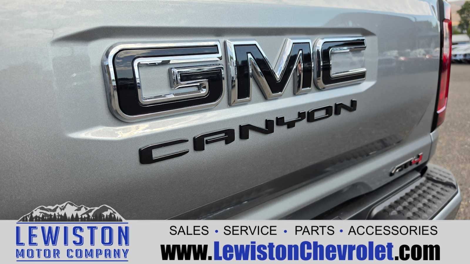 2026 GMC Canyon AT4