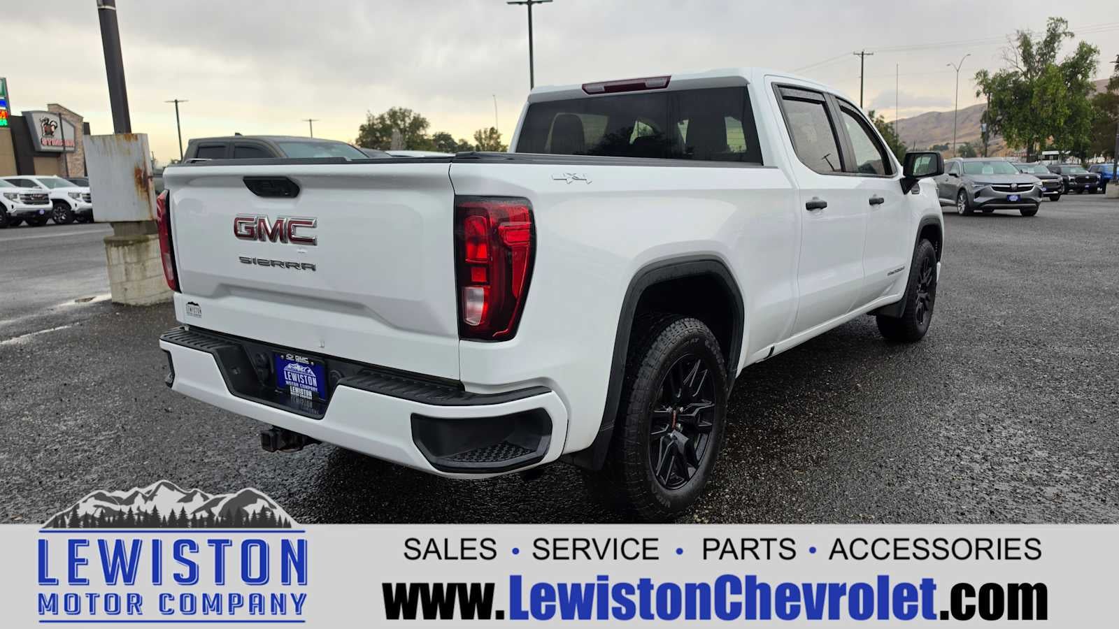 2023 GMC Sierra 1500 Pro