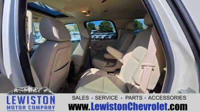 2008 Cadillac Escalade Standard
