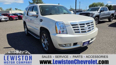 2008 Cadillac Escalade Standard