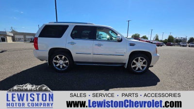2008 Cadillac Escalade Standard