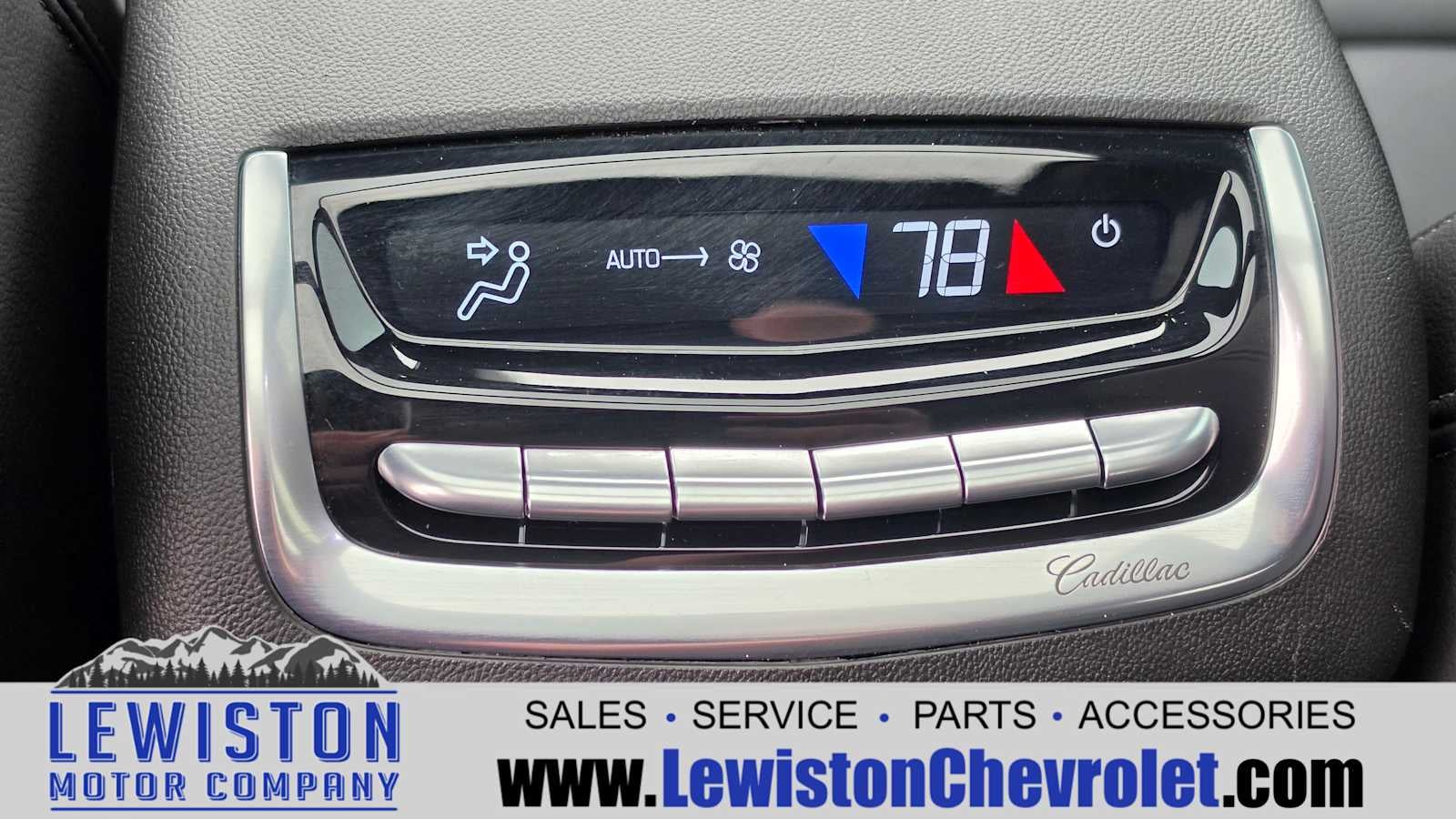2024 Cadillac XT6 Luxury