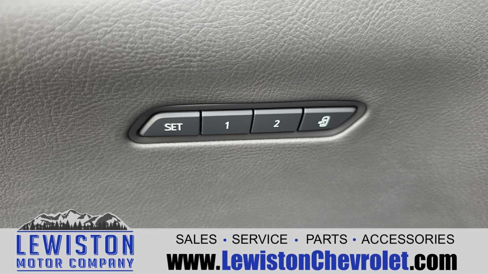 2024 Cadillac XT6 Luxury